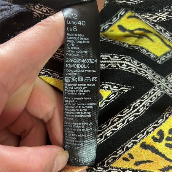 Topshop Black/Yellow Geometric Tiger Print Skater Dress Size 8 - Picture 10 of 13